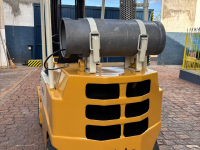 EMPILHADEIRA YALE 2,5 tons