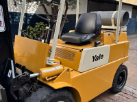 EMPILHADEIRA YALE 4,0 TONS