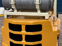 EMPILHADEIRA YALE 4,0 TONS