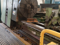 TORNO MECÂNICO ROMI U900A