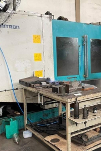 CENTRO DE USINAGEM SINITRON VMC 1500